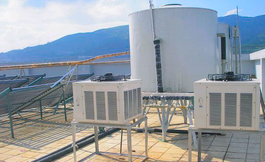 Mobile phone bank into the popularization stage  